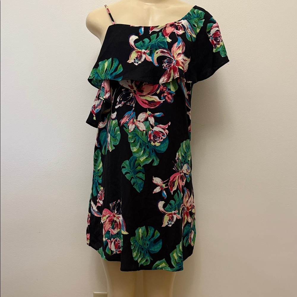 BeBop Black Floral Ruffle Dress Size Small Resortwear Spring - Picture 2 of 8